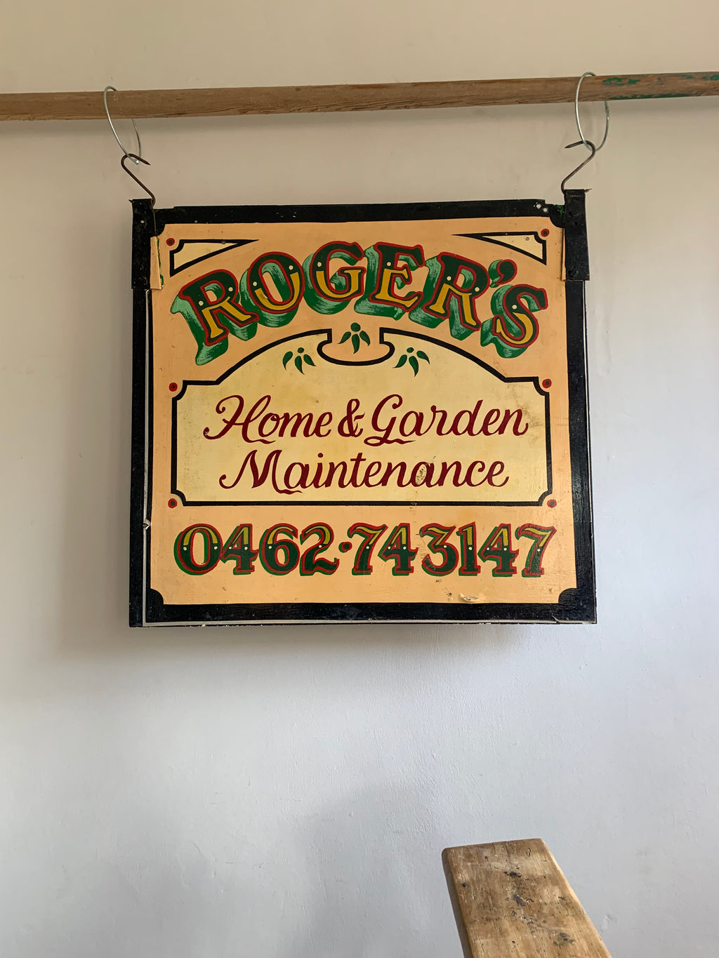 Roger's Sign