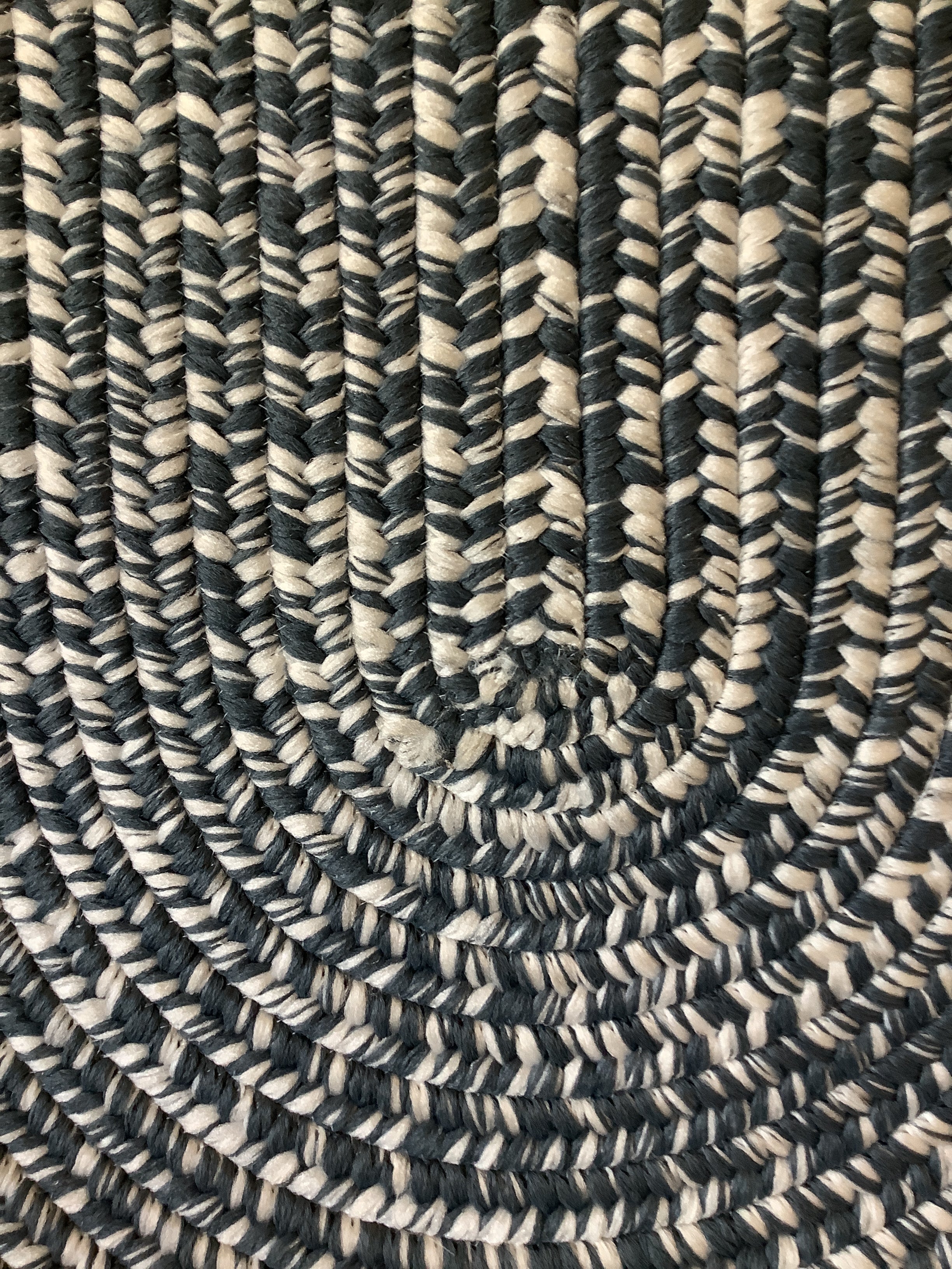 Braided Rug Oval 2x10 No.40 (B)