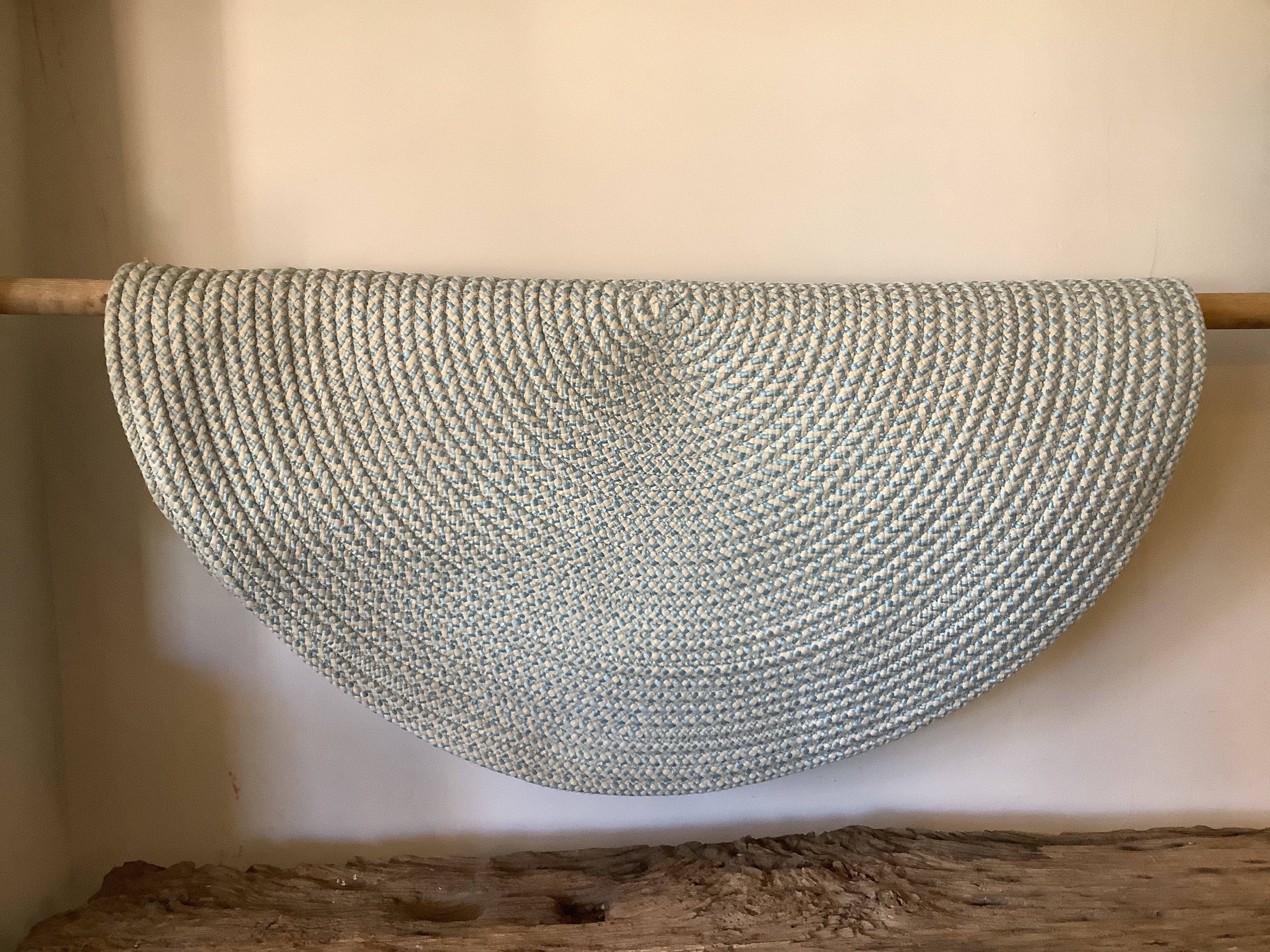 Braided Rug Round 4` Sunbrella Light Blue 2