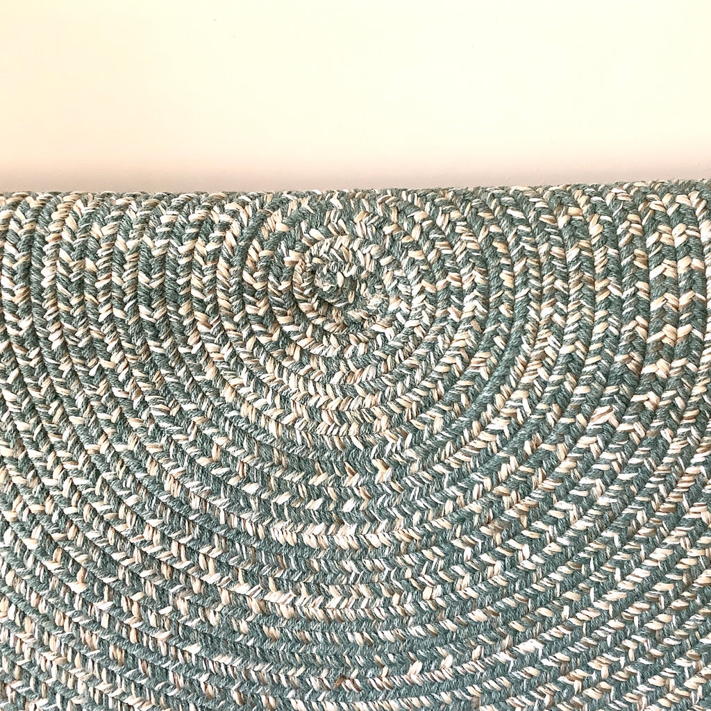 Braided Rug Round 4' (2B)