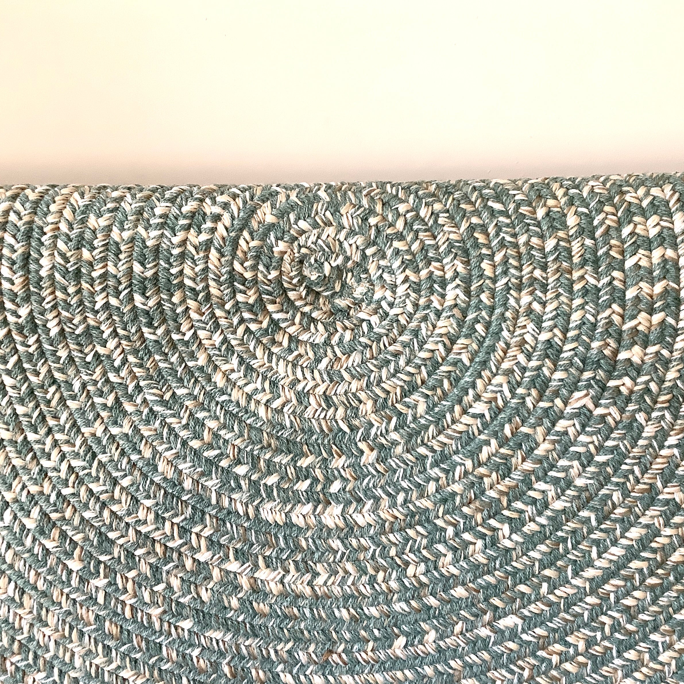 Braided Rug Round 4' (2B)