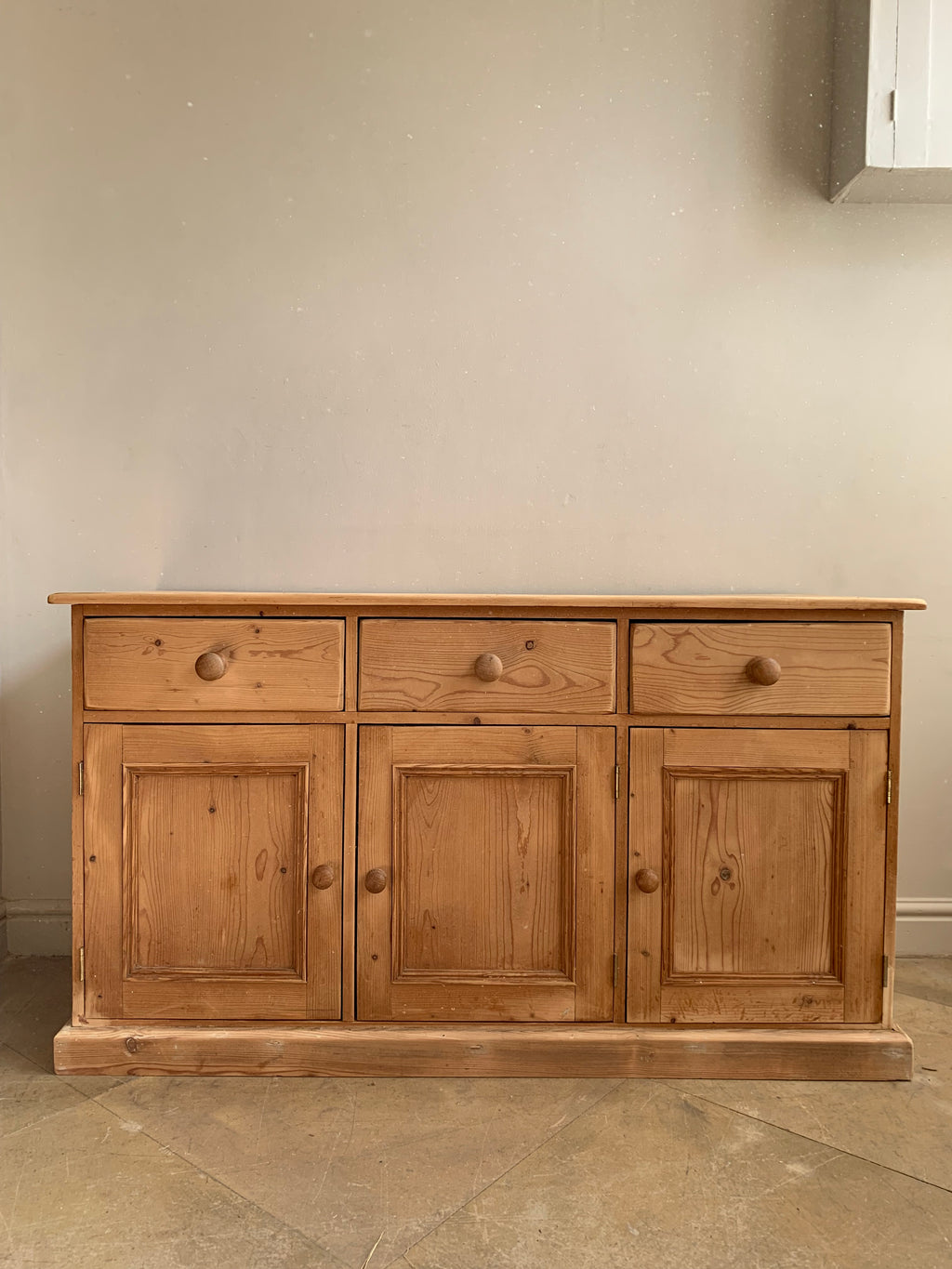 Sideboard - Pine