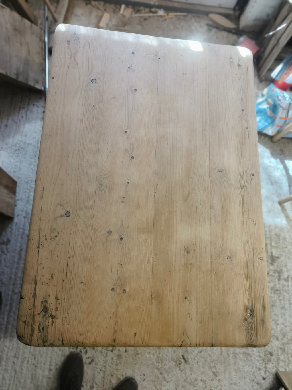 Scrub pine Military Dining table