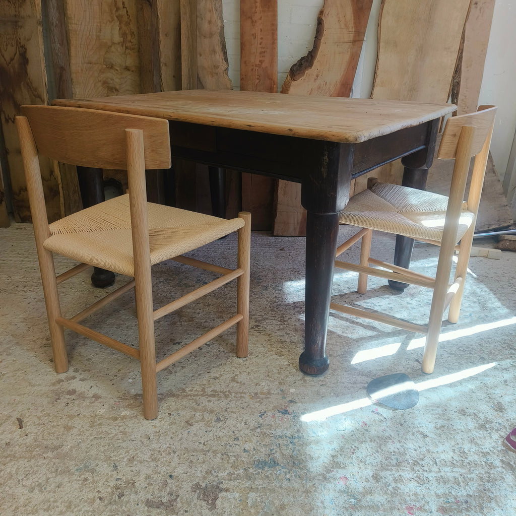 Scrub pine Military Dining table